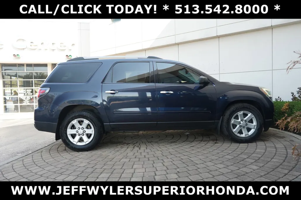2015 Gmc Acadia SLE photo 1