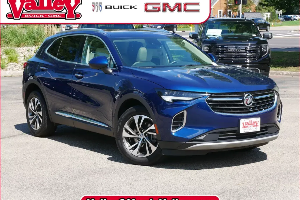 2022 Buick Envision Essence photo 1