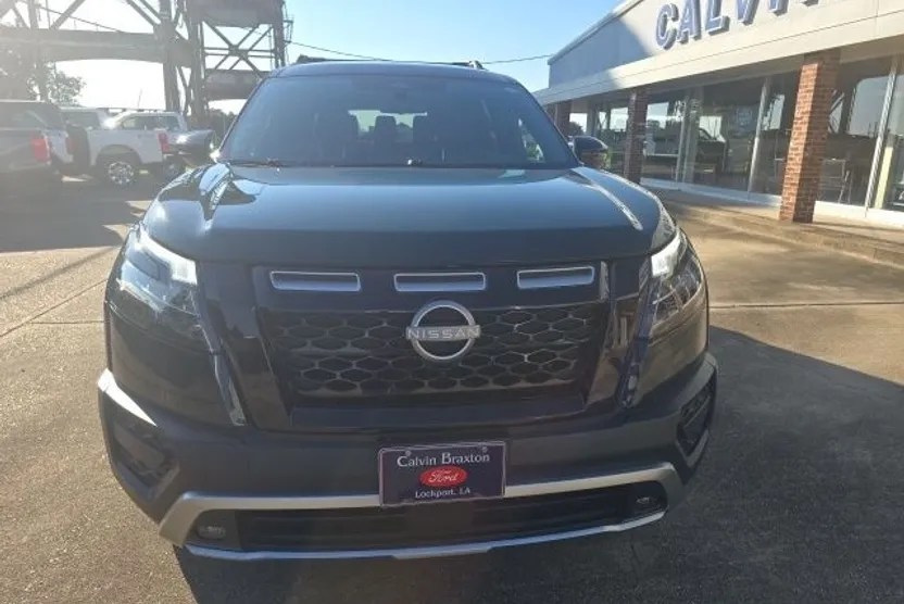 2024 Nissan Pathfinder Rock Creek photo 1