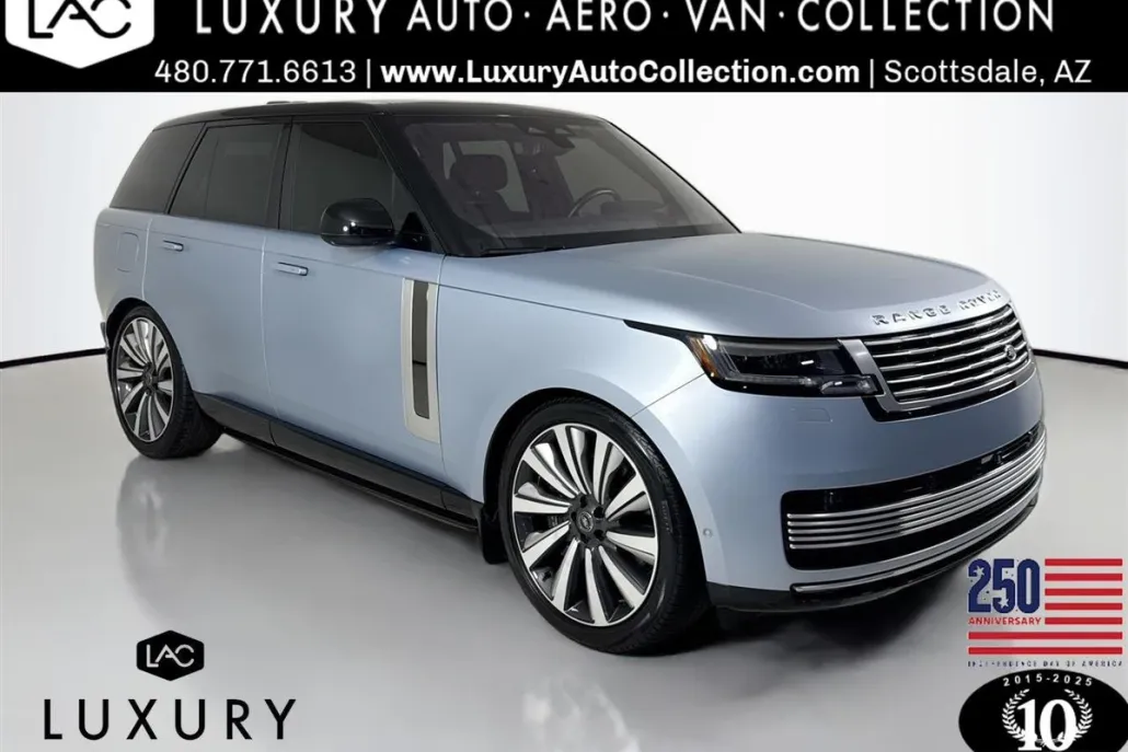 2023 Land Rover Range Rover SV photo 1