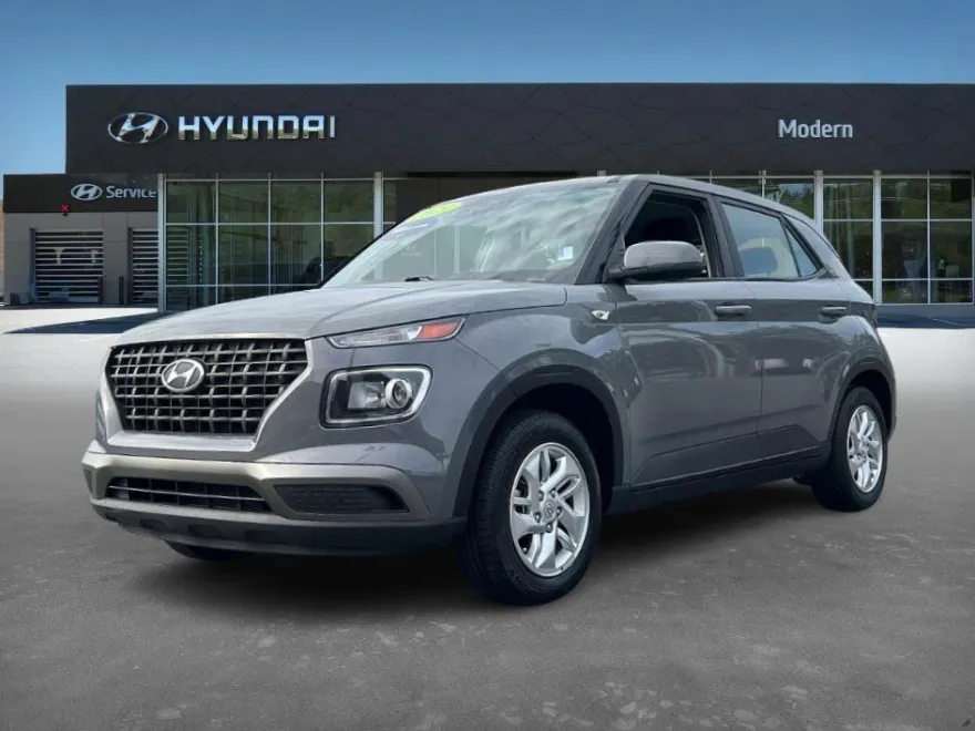 2023 Hyundai Venue SE photo 1