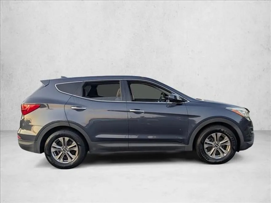 2016 Hyundai Santa Fe Sport Base photo 1