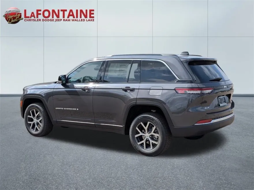 2025 Jeep Grand Cherokee Limited photo 1