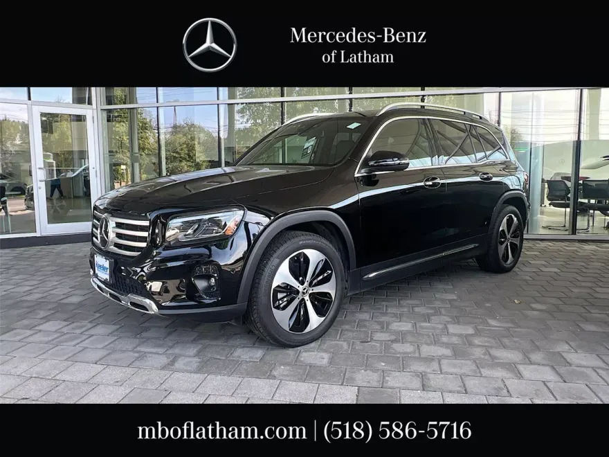 2024 Mercedes Benz GLB 250 photo 1