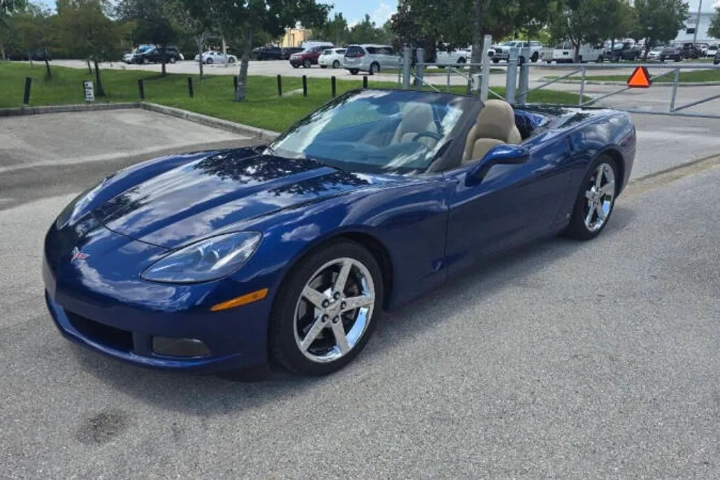 2006 Chevrolet Corvette photo 1