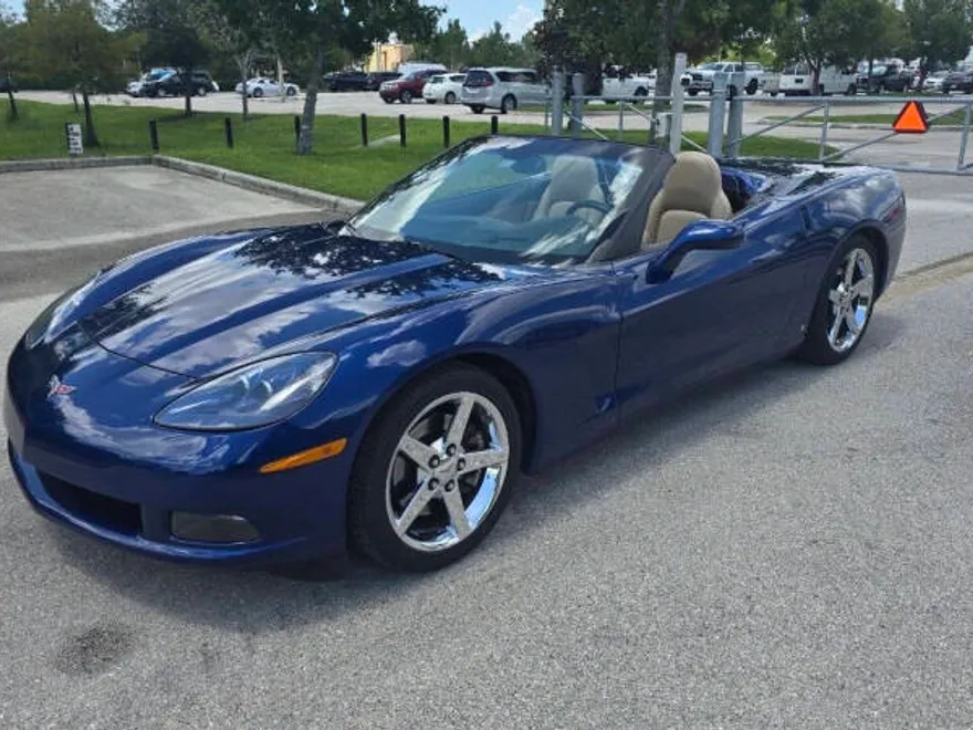2006 Chevrolet Corvette photo 1