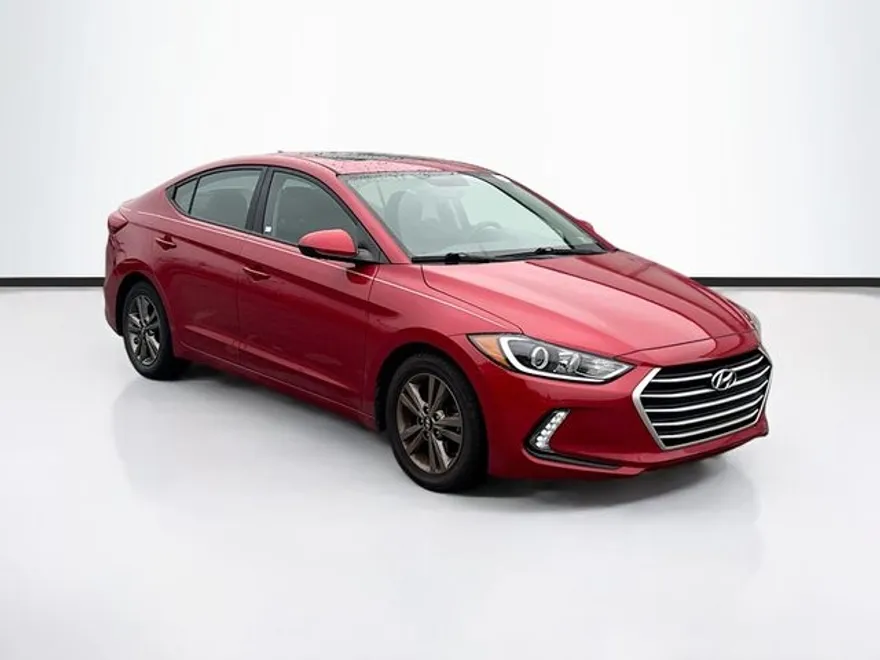 2017 Hyundai Elantra Value Edition photo 1