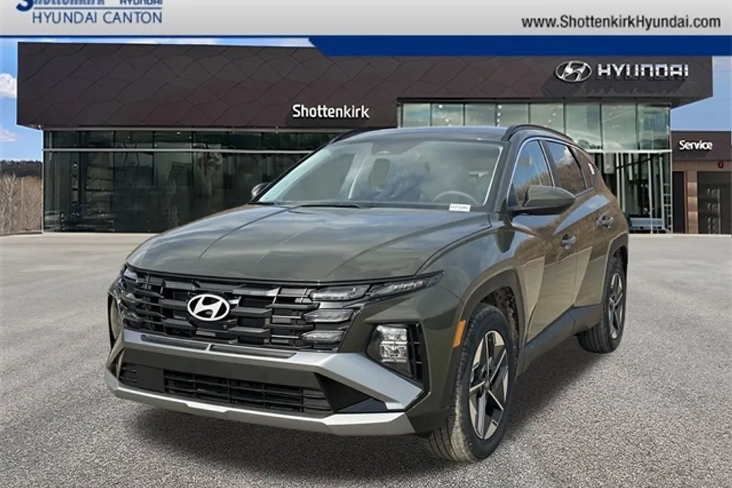 2025 Hyundai Tucson SEL photo 1