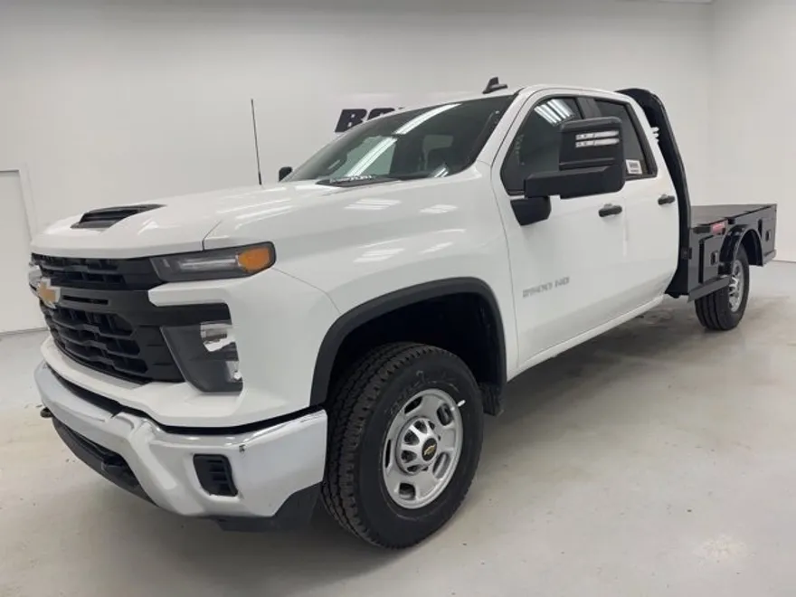 2025 Chevrolet Silverado 2500HD photo 1