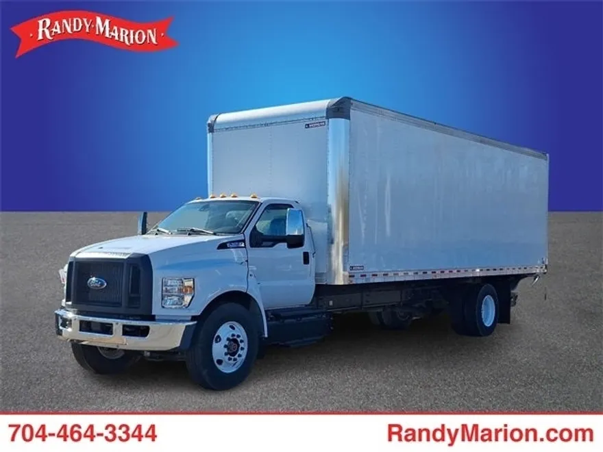 2023 Ford F-650 photo 1
