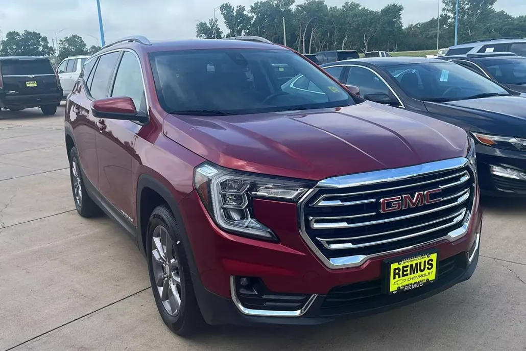 2023 Gmc Terrain SLT photo 1