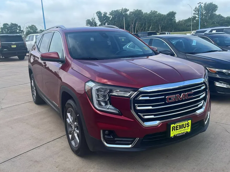 2023 Gmc Terrain SLT photo 1