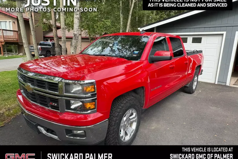 2015 Chevrolet Silverado 1500 LT photo 1