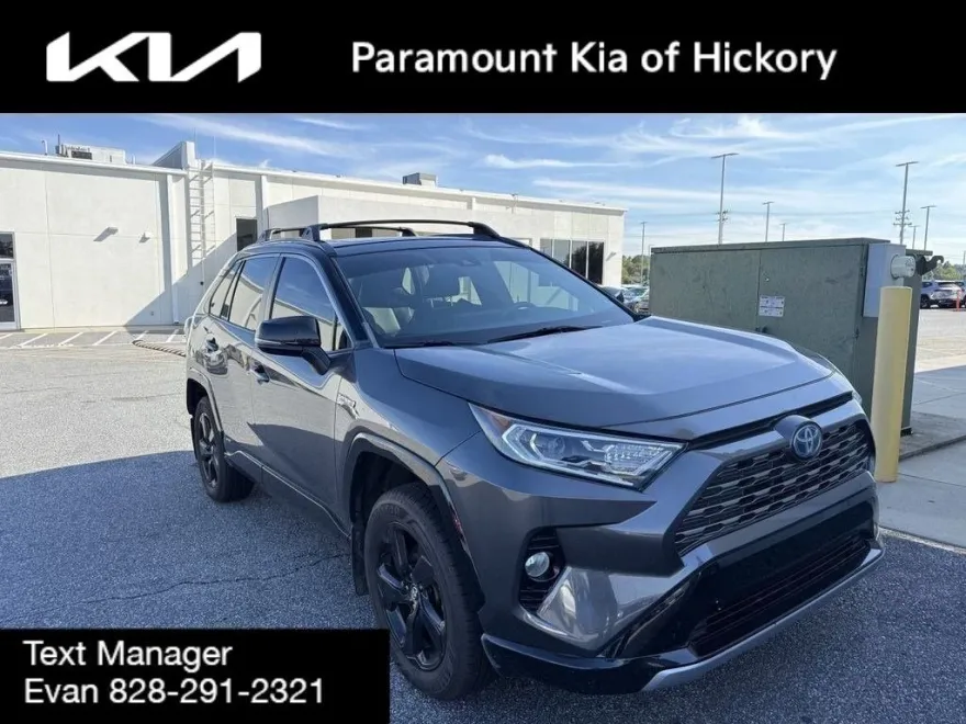 2020 Toyota RAV4 Hybrid XSE photo 1