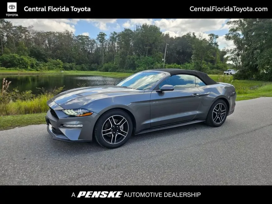 2023 Ford Mustang EcoBoost Premium Convertible photo 1