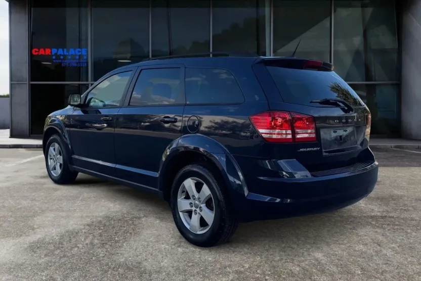 2017 Dodge Journey SE photo 1