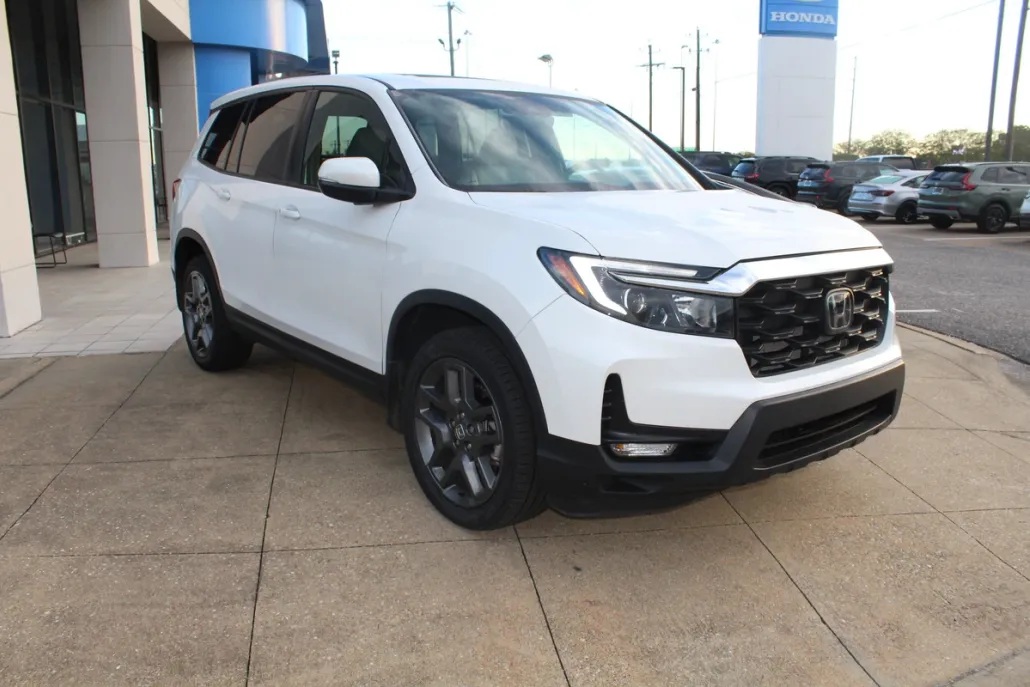 2023 Honda Passport EX-L photo 1
