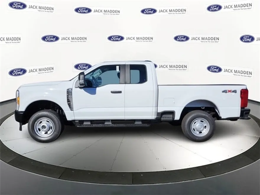 2026 Ford F-250 photo 1