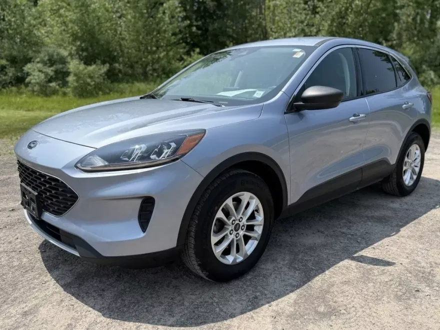 2022 Ford Escape SE photo 1