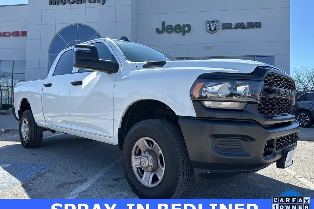 2024 Ram 3500 Tradesman photo 1