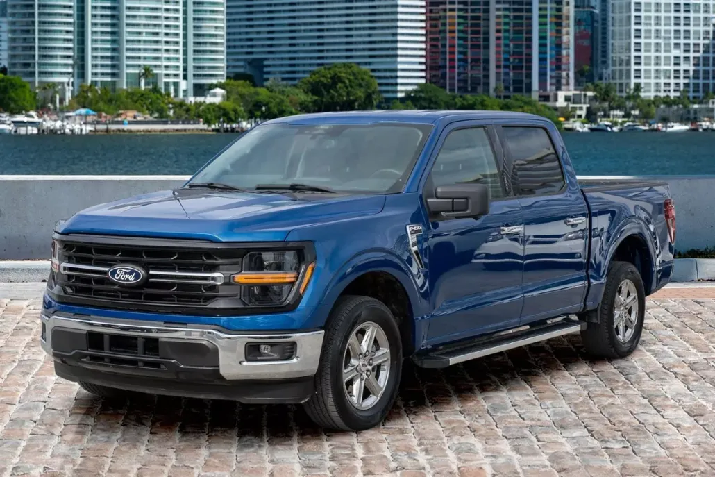 2024 Ford F-150 XLT photo 1