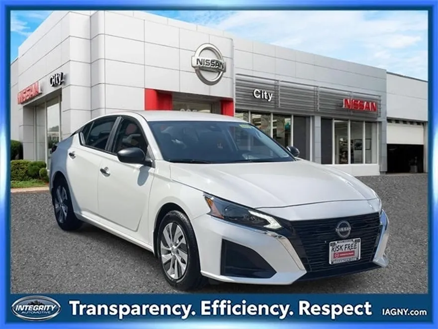 2025 Nissan Altima 2.5 S photo 1