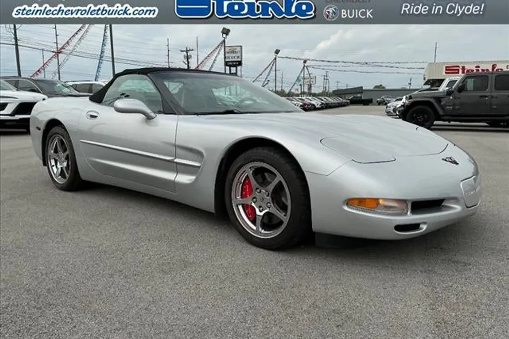 1998 Chevrolet Corvette Base photo 1