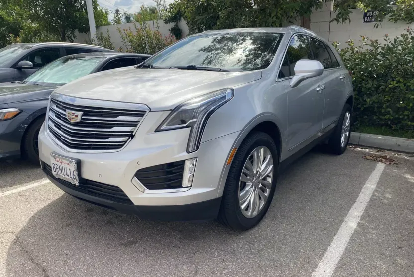 2019 Cadillac XT5 Premium Luxury photo 1