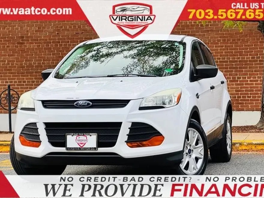 2013 Ford Escape S photo 1