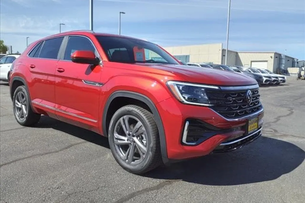 2024 Volkswagen Atlas Cross Sport SEL R-Line photo 1