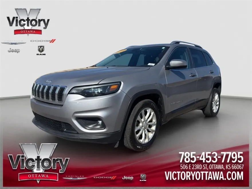2019 Jeep Cherokee Latitude photo 1