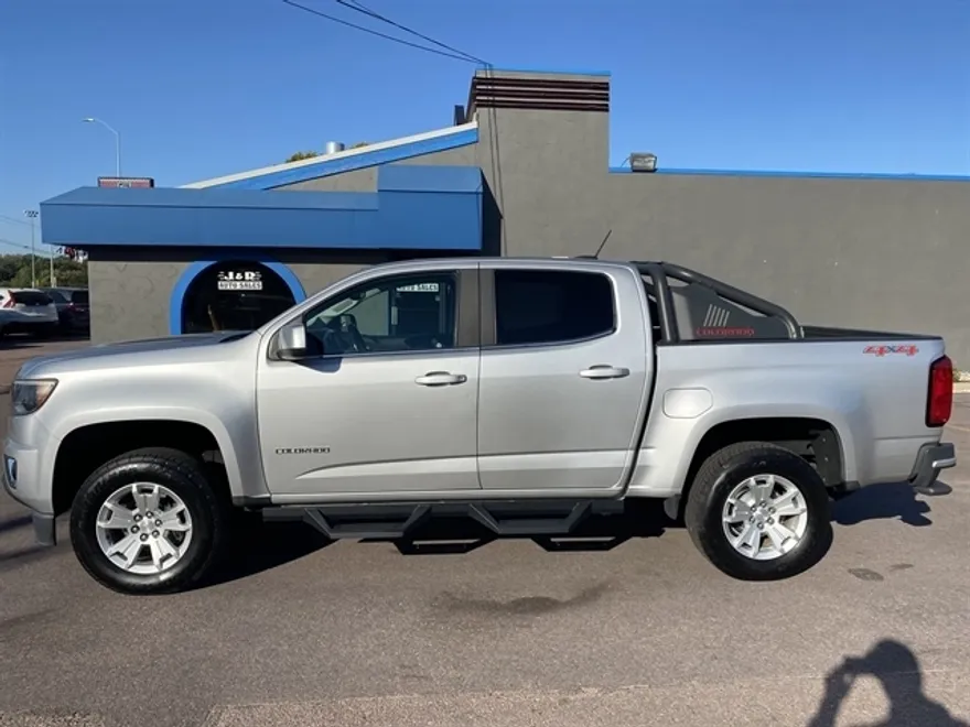 2017 Chevrolet Colorado LT photo 1