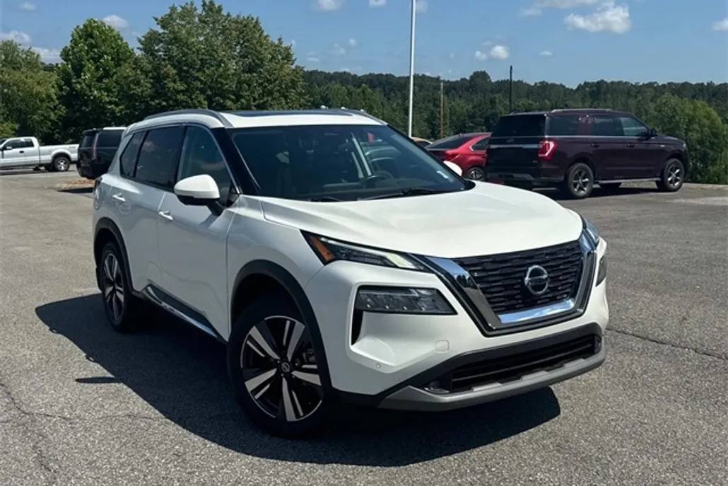 2021 Nissan Rogue SL photo 1