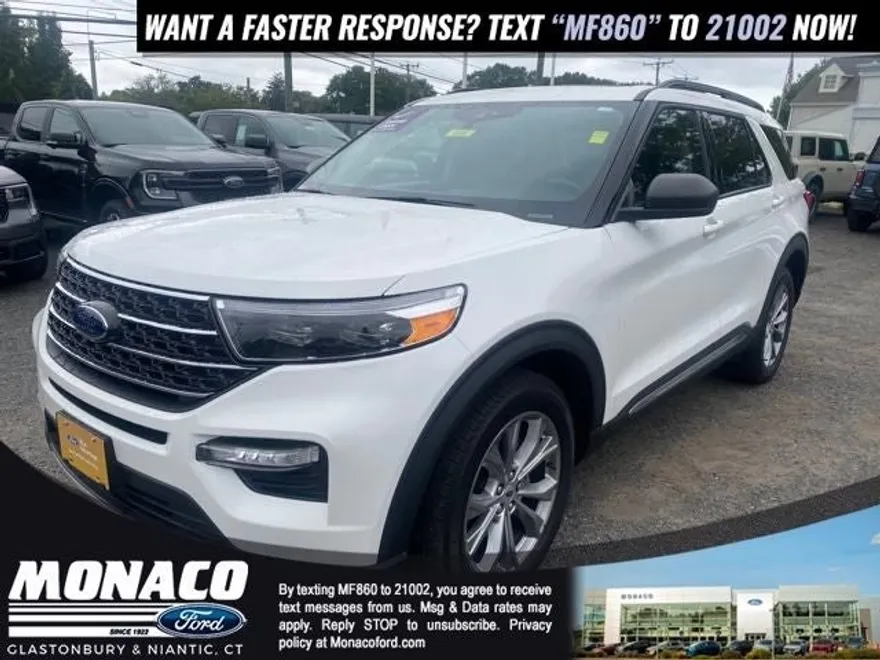 2022 Ford Explorer XLT photo 1