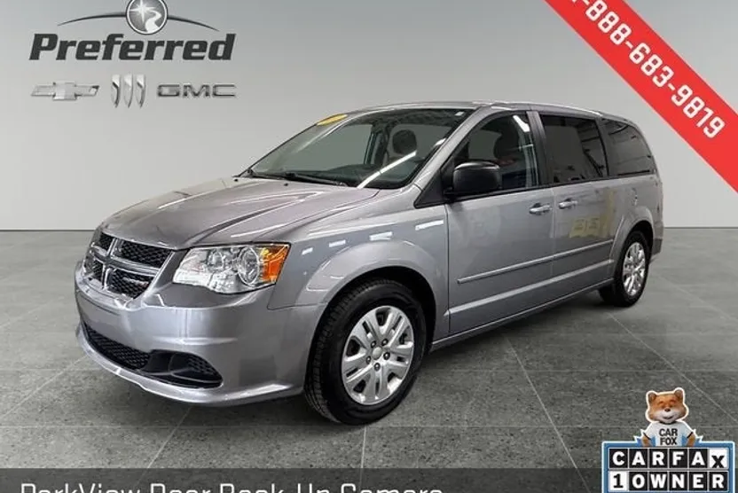 2017 Dodge Grand Caravan SE photo 1