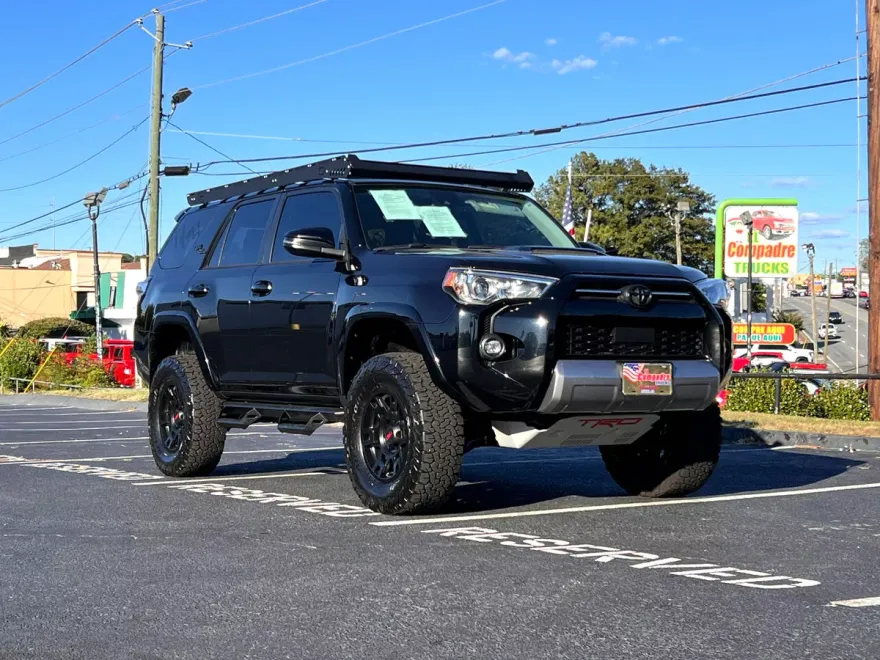 2021 Toyota 4Runner TRD Off-Road Premium photo 1