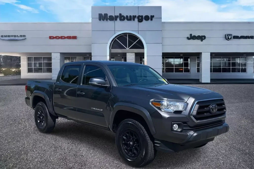 2022 Toyota Tacoma SR5 photo 1