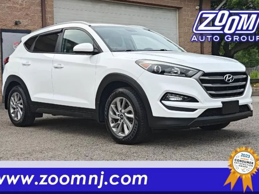 2016 Hyundai Tucson SE photo 1
