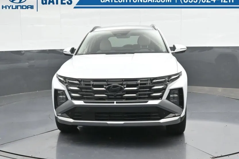 2025 Hyundai Tucson Hybrid Limited photo 1
