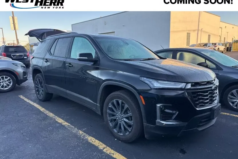 2023 Chevrolet Traverse RS photo 1