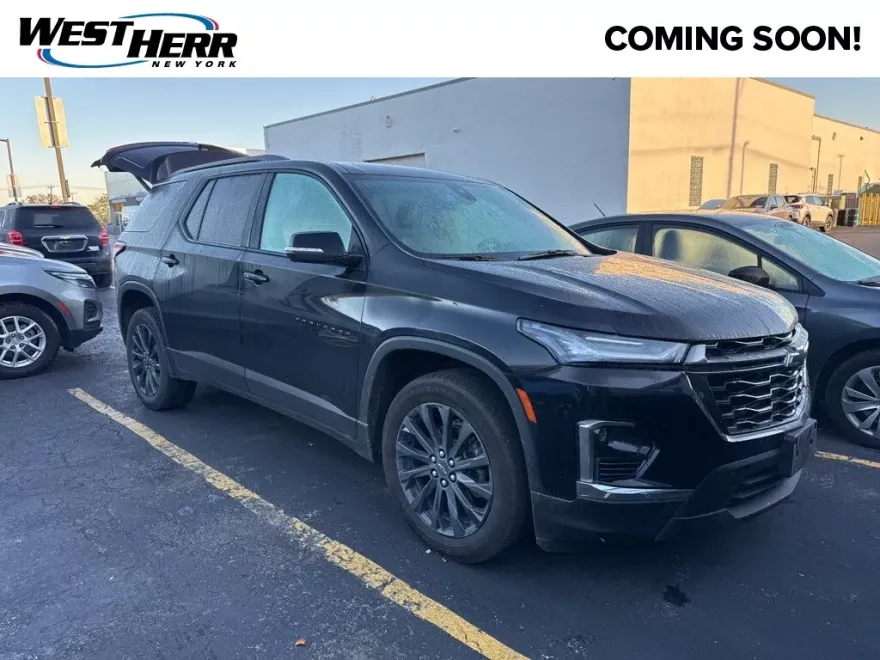 2023 Chevrolet Traverse RS photo 1