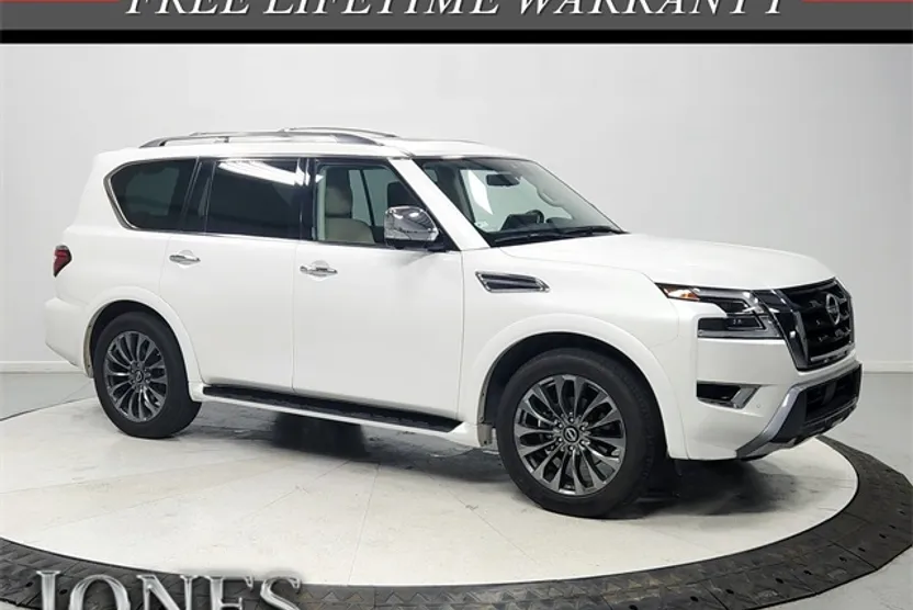2023 Nissan Armada Platinum photo 1