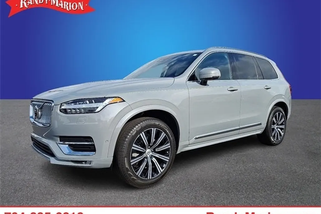 2025 Volvo XC90 B5 Plus photo 1
