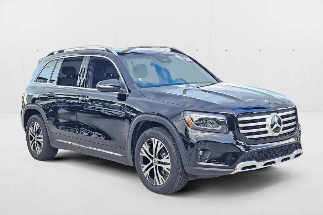 2025 Mercedes Benz GLB 250 photo 1