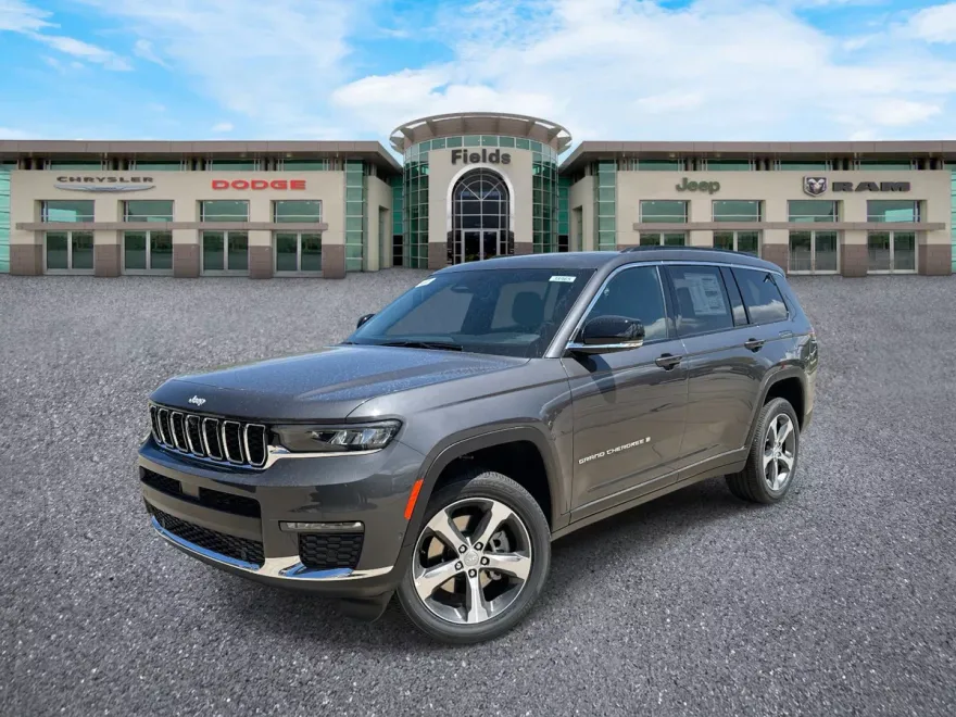 2025 Jeep Grand Cherokee Limited Sport photo 1