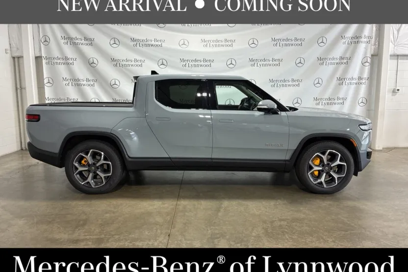 2023 Rivian R1T Adventure photo 1