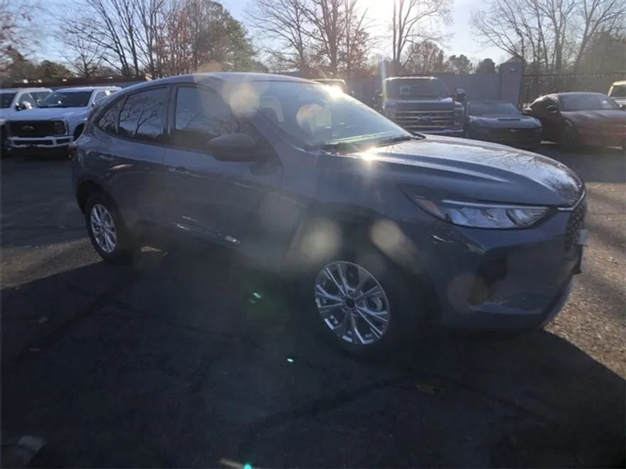 2025 Ford Escape Active photo 1