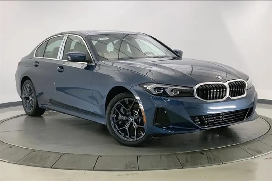 2025 Bmw 330i photo 1
