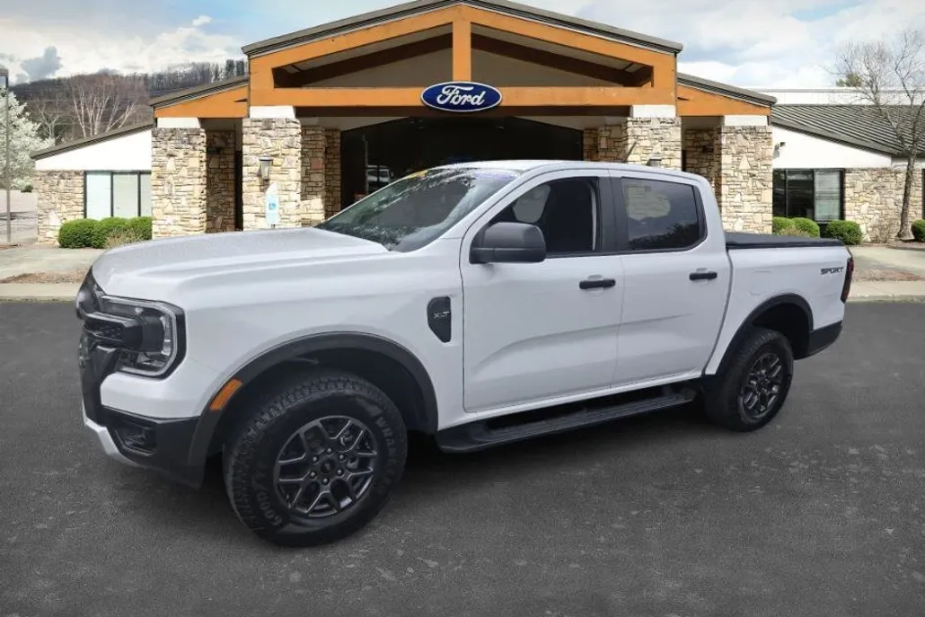 2024 Ford Ranger XLT photo 1
