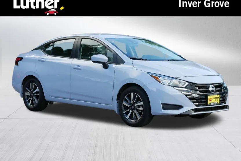 2024 Nissan Versa SV photo 1